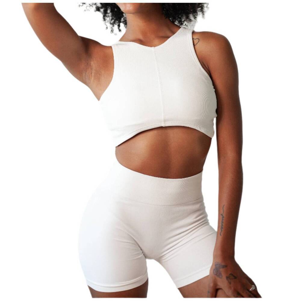 NEW KNOTWTR sports bra in white